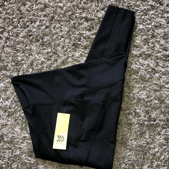 All In Motion Leggings,Size XL, New With Tags - Picture 2 of 5